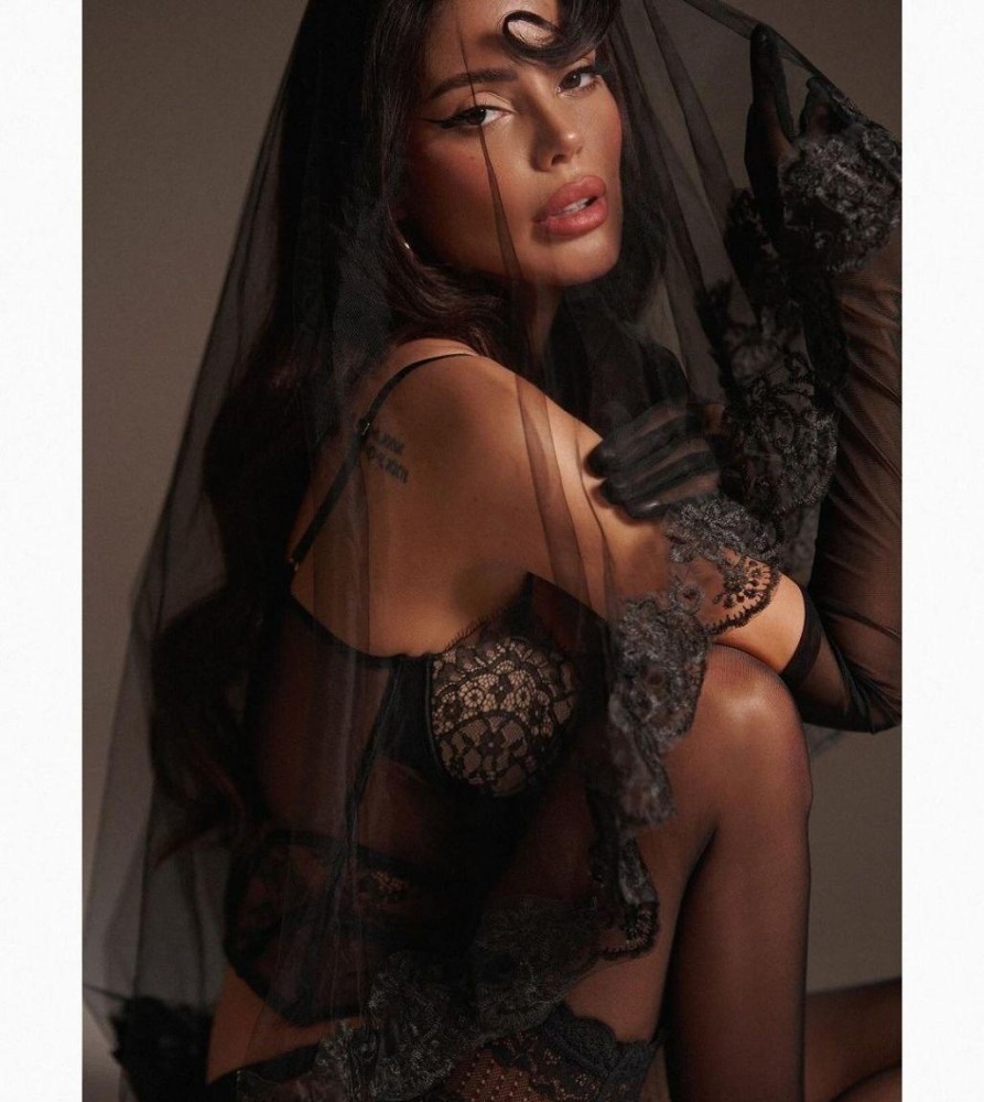 Индивидуалка Джулия фото № 2 в городе Гусь Хрустальный