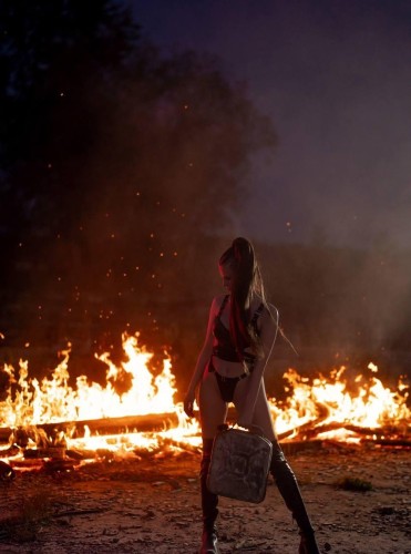 Евочка, Г. Гусь Хрустальный