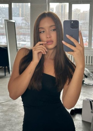 Женя, Г. Гусь Хрустальный