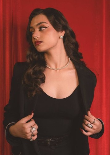 Полли, Г. Гусь Хрустальный